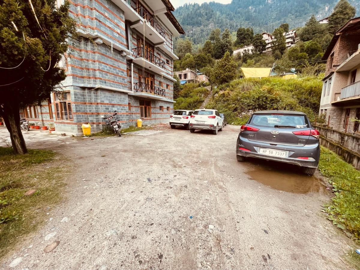 Wooib Hotels Manali  Bagian luar foto