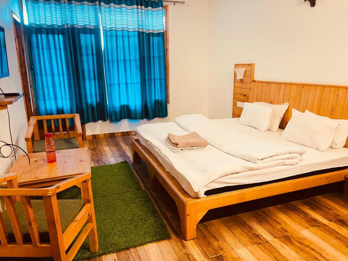 Wooib Hotels Manali  Bagian luar foto