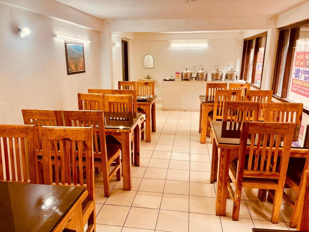 Wooib Hotels Manali  Bagian luar foto